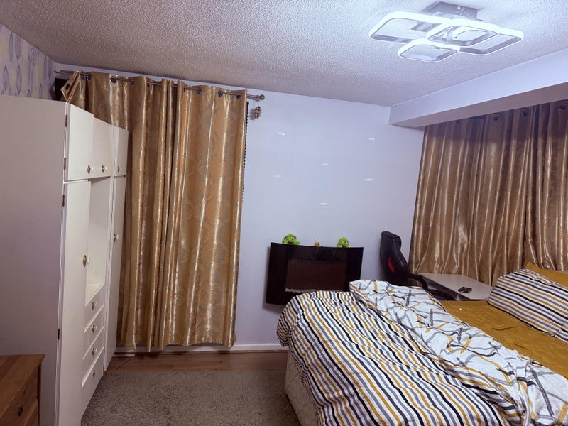 Room Kersal Way in Salford
