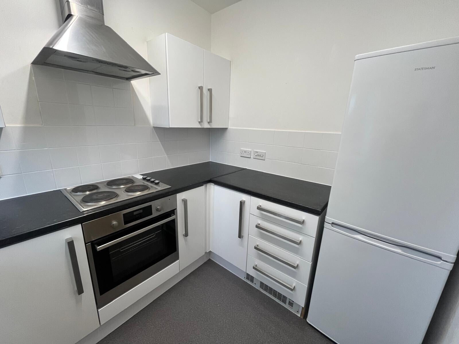 Flat Hollow Stone in Nottingham
