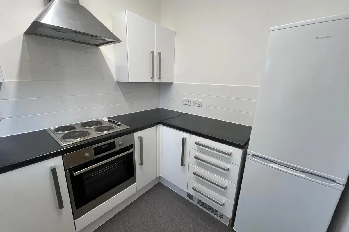 Flat Hollow Stone in Nottingham