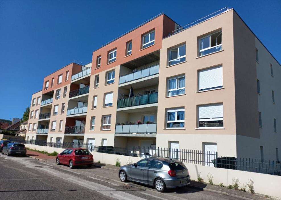 Appartement Avenue Roland Carraz à Chenôve
