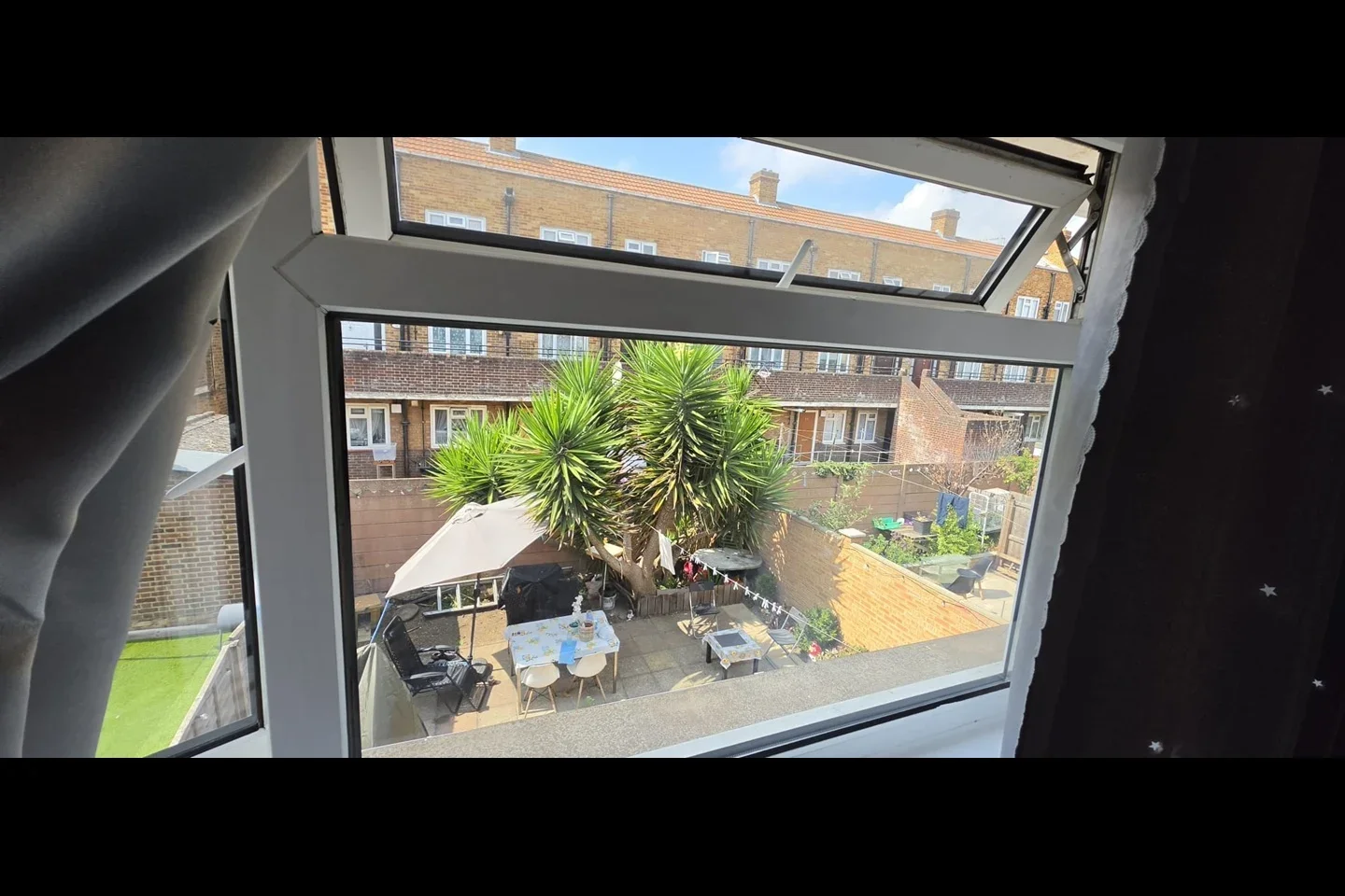 Room Darwell Close in Greater London