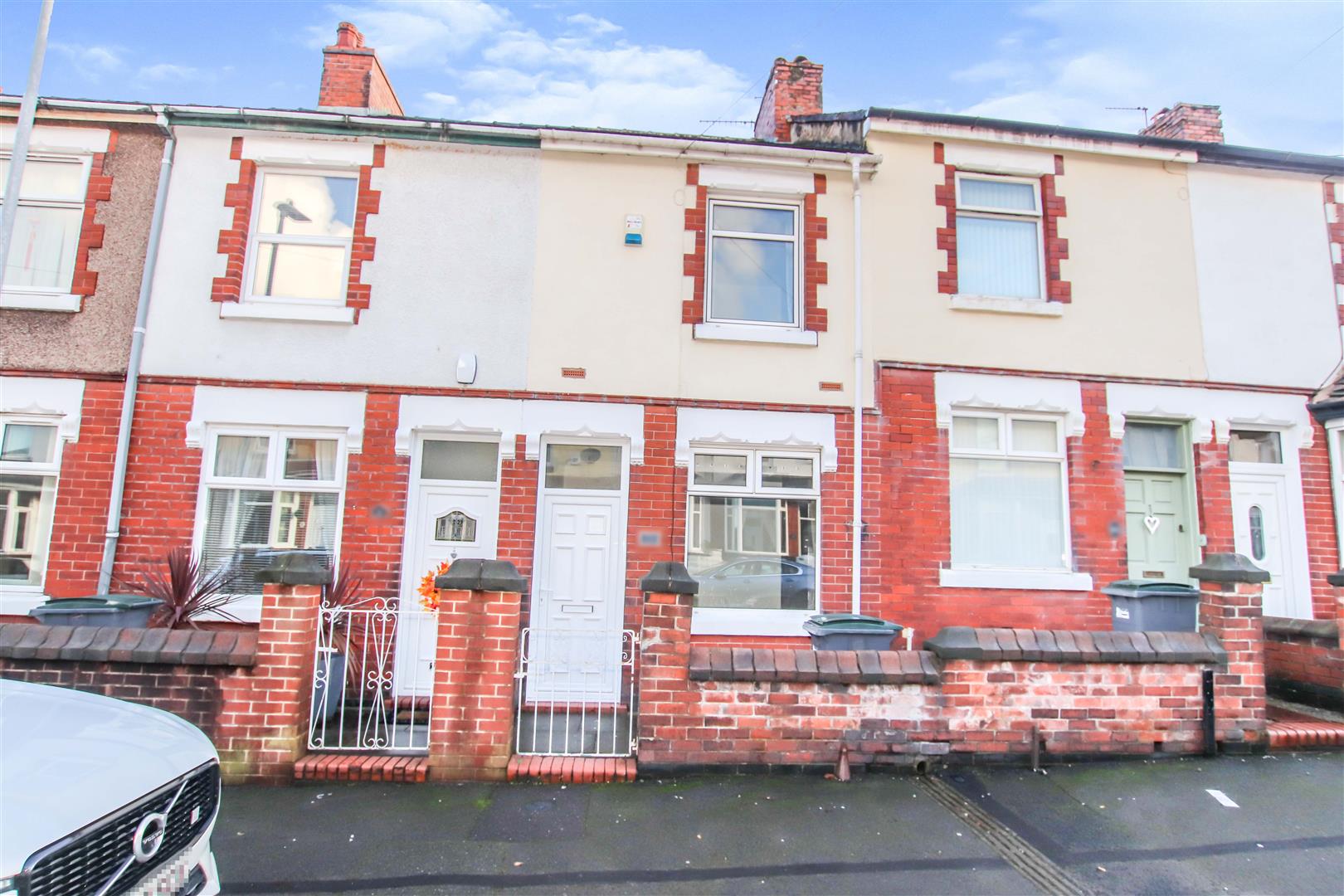 Flat Alastair Road in Stoke-on-Trent