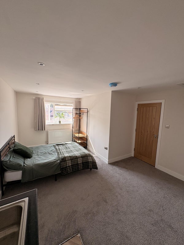 Room Highley Close in Wyre Forest