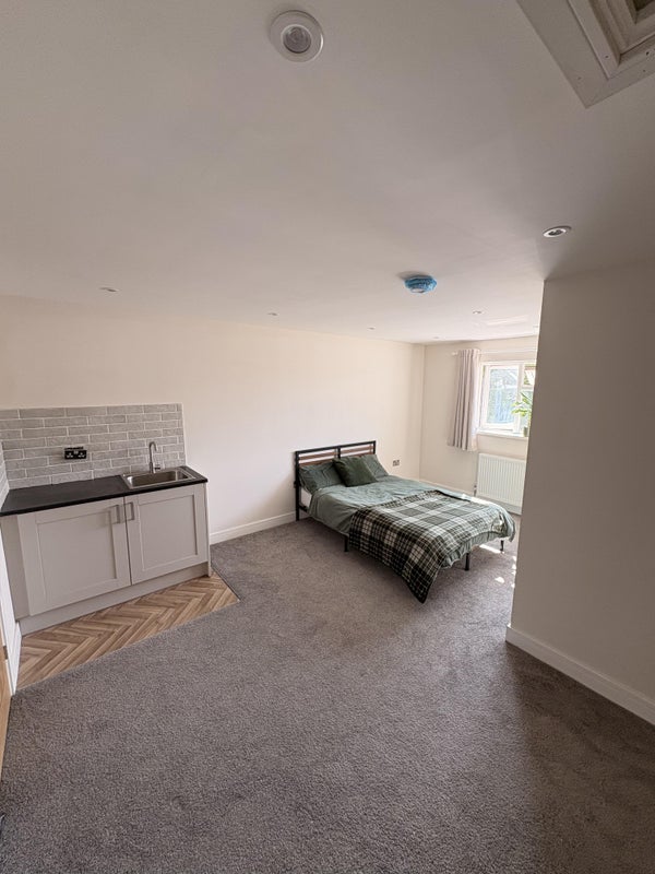 Room Highley Close in Wyre Forest