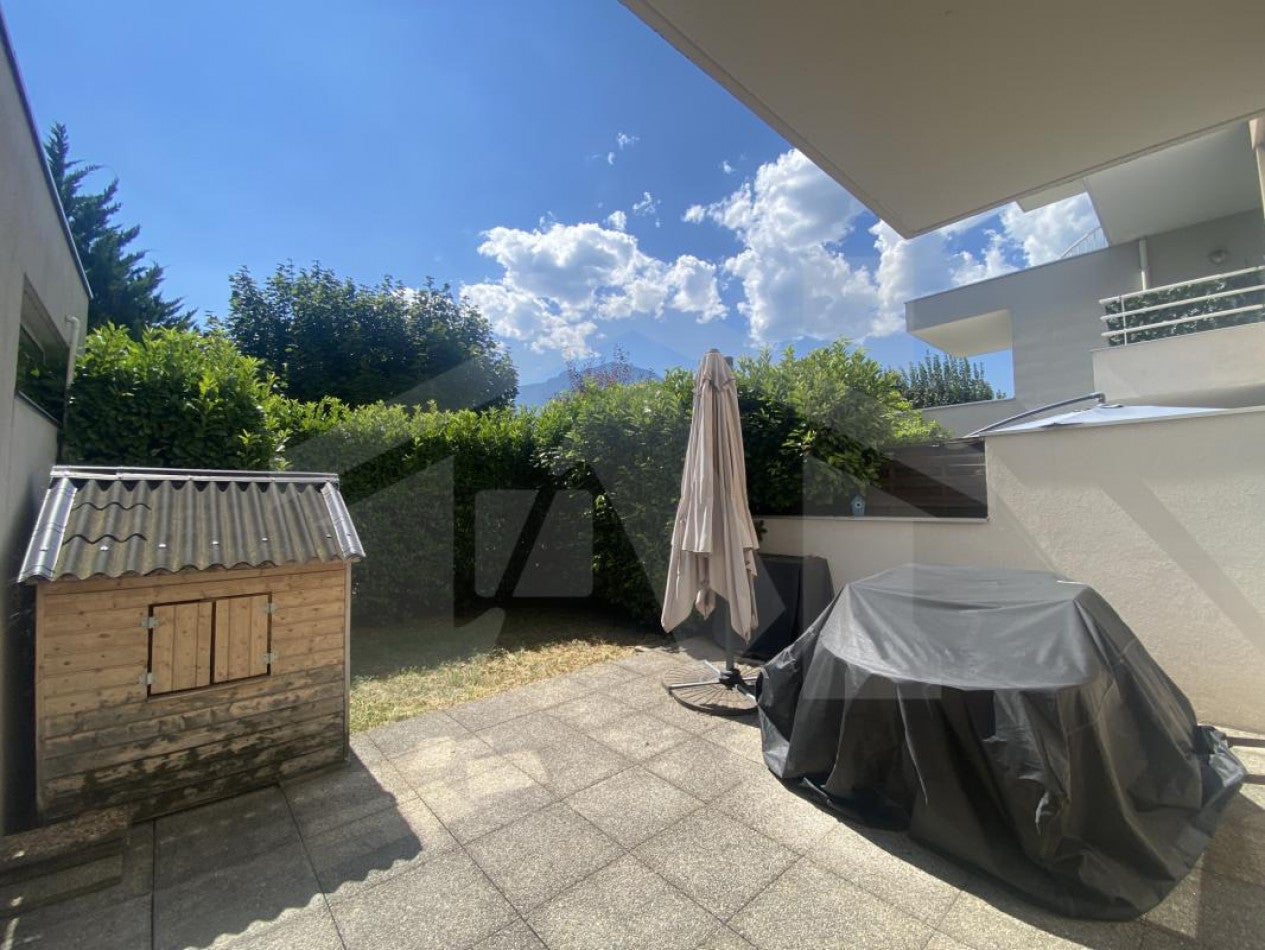 Flat Rue Paul et Germaine Veyret in Grenoble