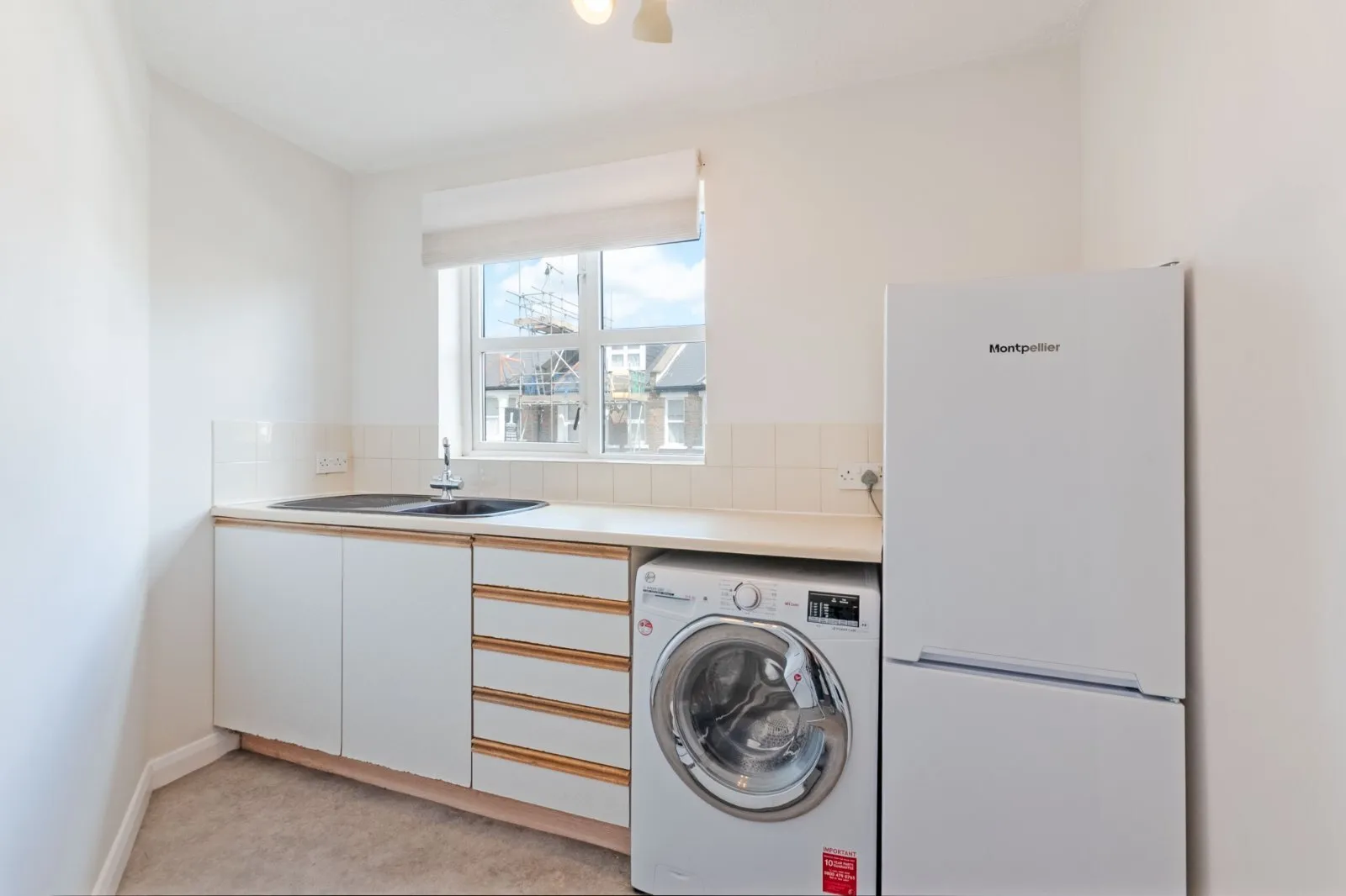 Flat Broomsleigh Street in Greater London