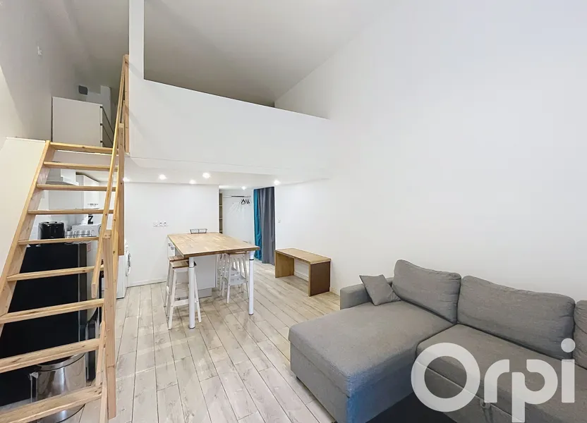 Appartement Rue Charles Montaland à Villeurbanne