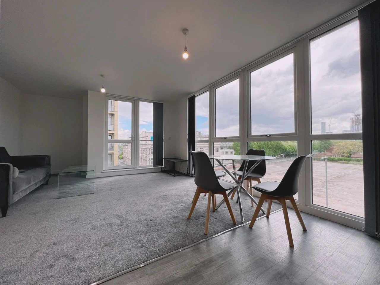 Flat Adelphi Street in Salford