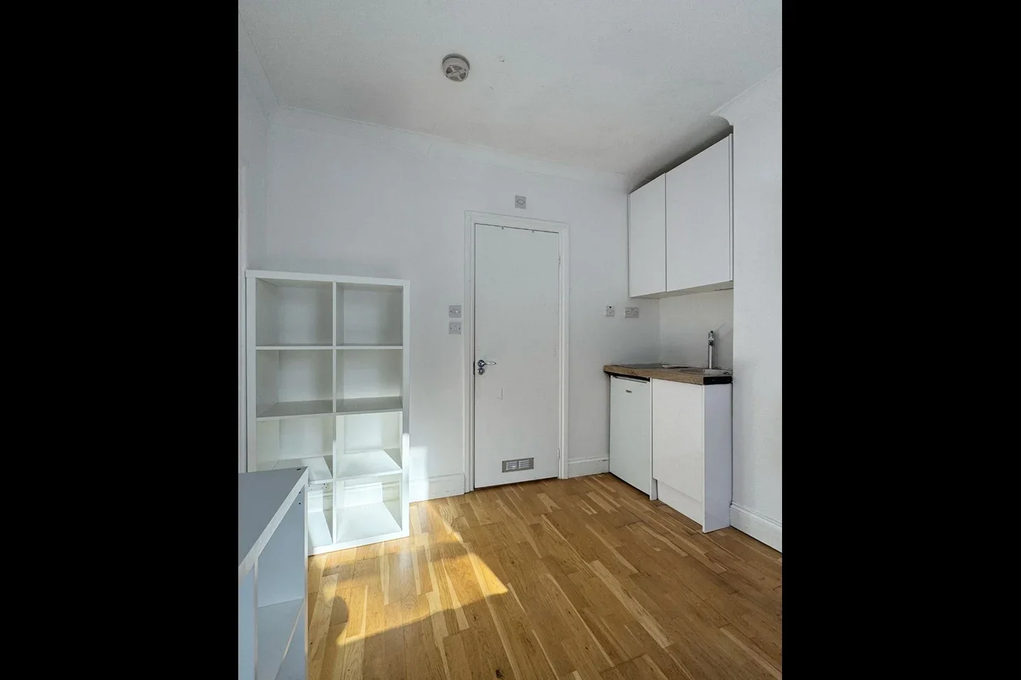 Room Mercia Grove in Greater London