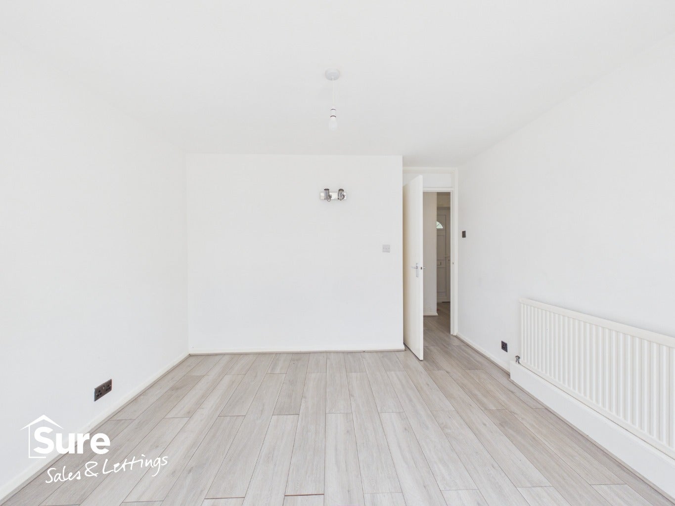 Flat Figtree Hill in Hemel Hempstead