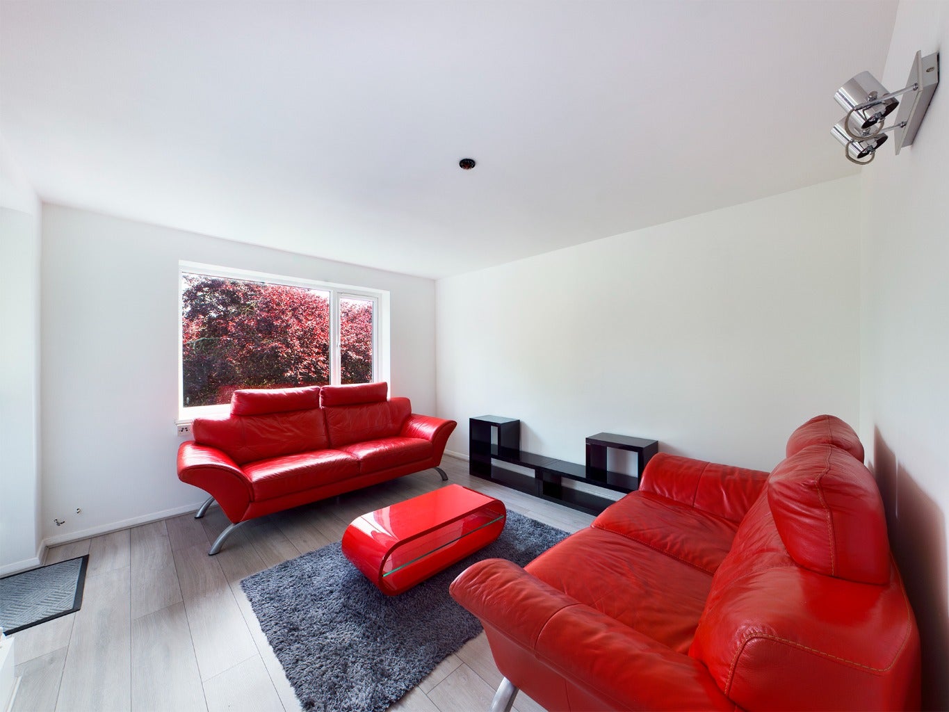 Flat Figtree Hill in Hemel Hempstead