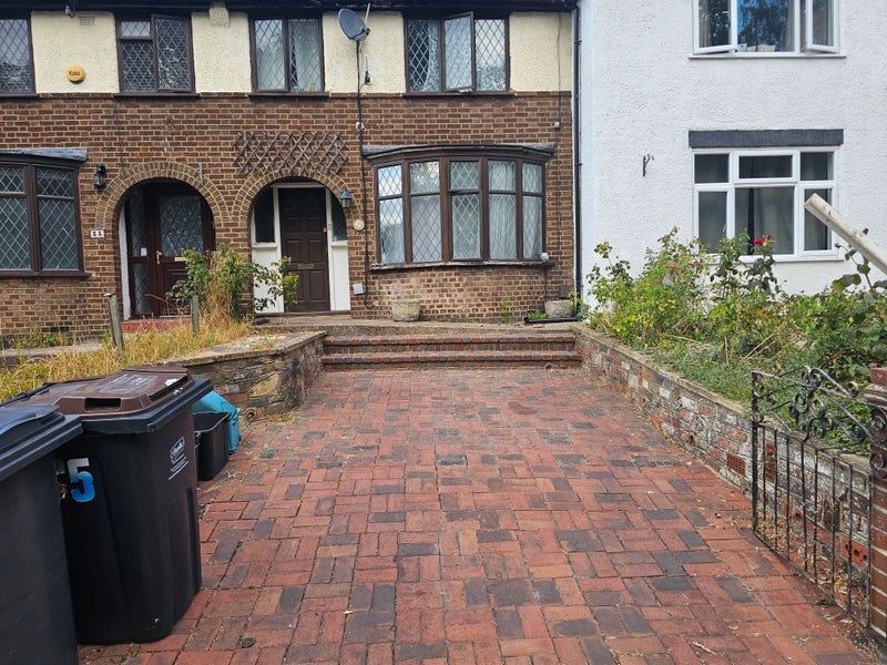 Room Star Lane in Greater London