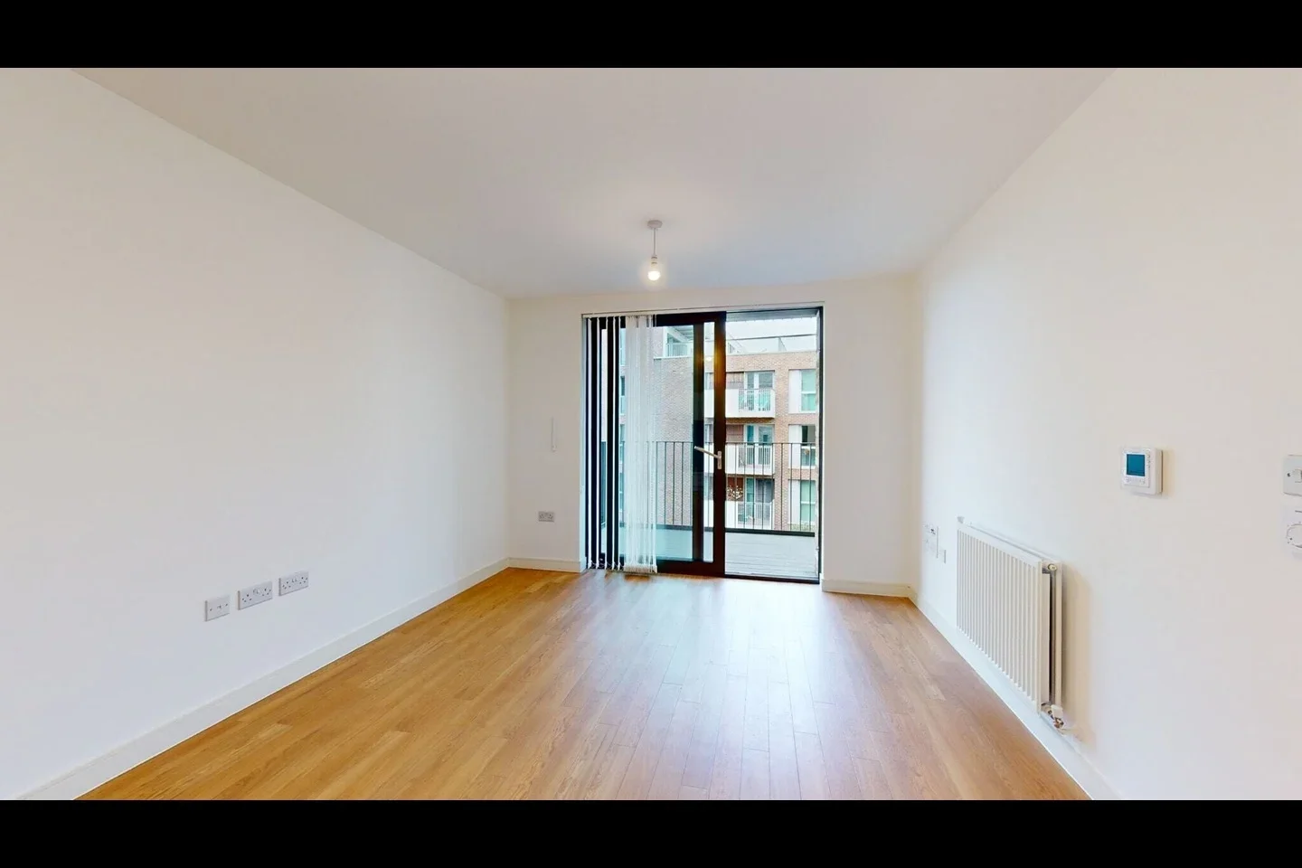 Flat Bramwell Way in Greater London