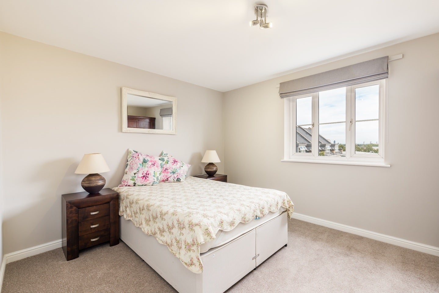 Flat Floyer Close in Greater London