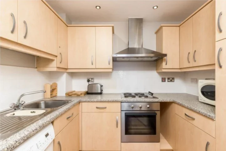 Flat Floyer Close in Greater London