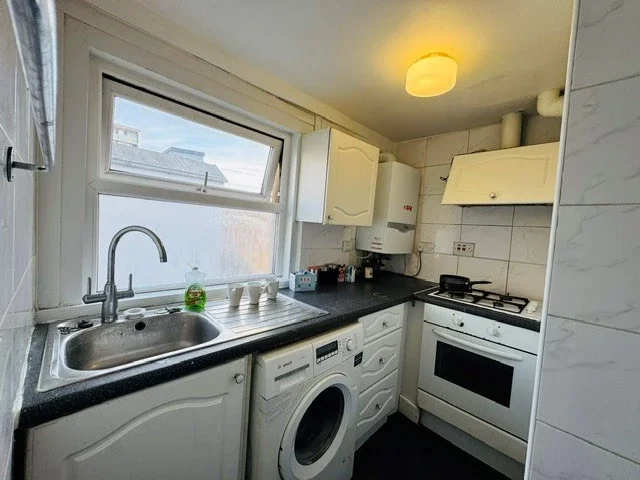 Flat Bethnal Green Road in Greater London