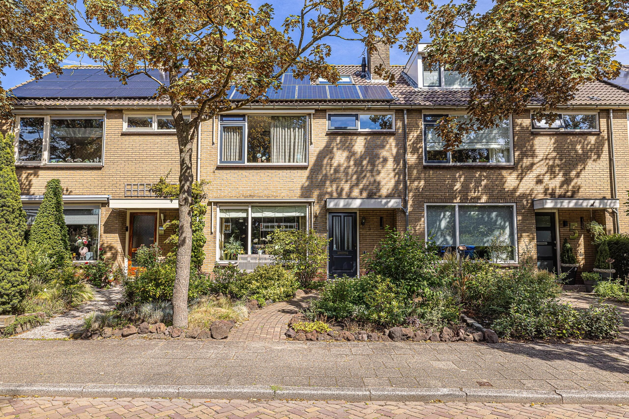 Huis Juliana van Stolberglaan 3 in Hillegom