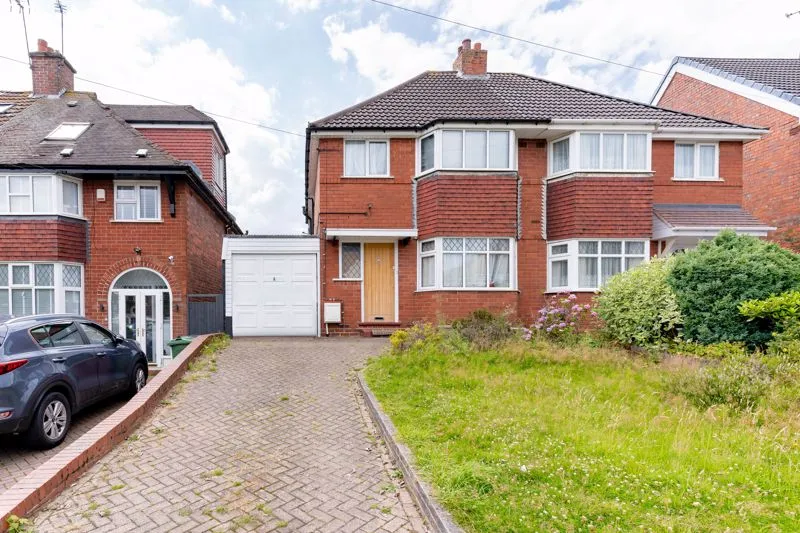 House Shenstone Valley Road in Dudley