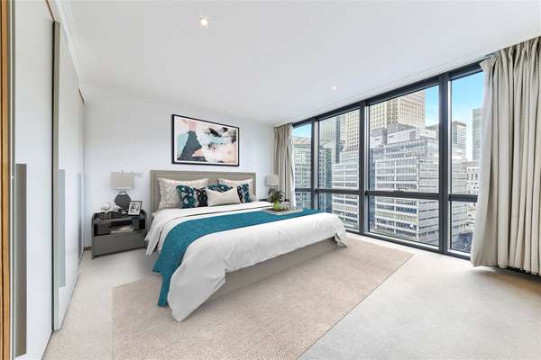 Flat Hertsmere Road in Greater London