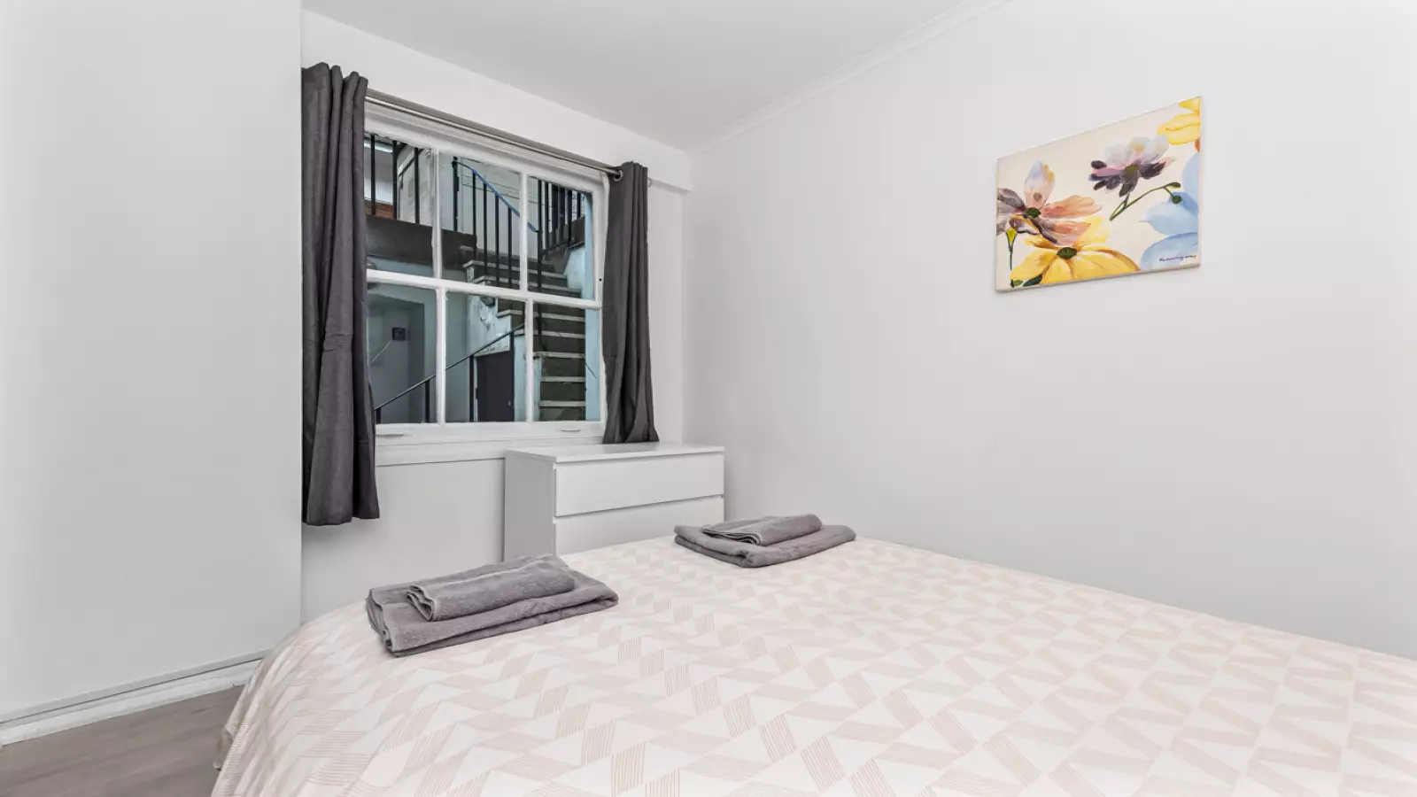 Flat Tavistock Place in Greater London