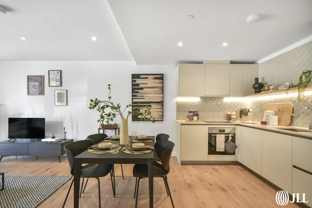 Flat Evelyn Street in Greater London