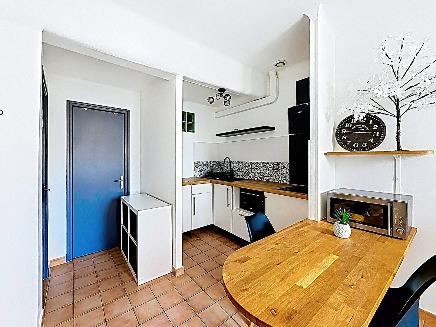 Flat Rue Agricol Perdiguier in Avignon