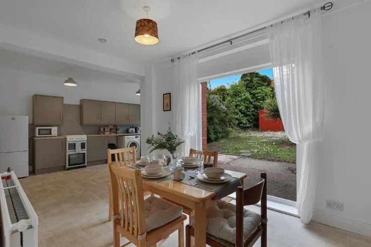 House Links Road in North Tyneside