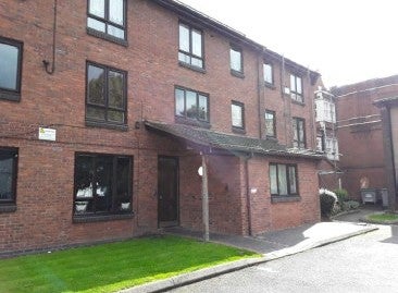 Flat Waterloo Road in Wolverhampton