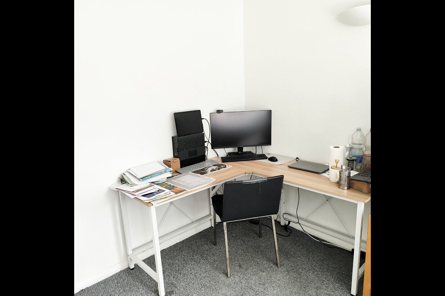 Room Mount Park Crescent in Greater London