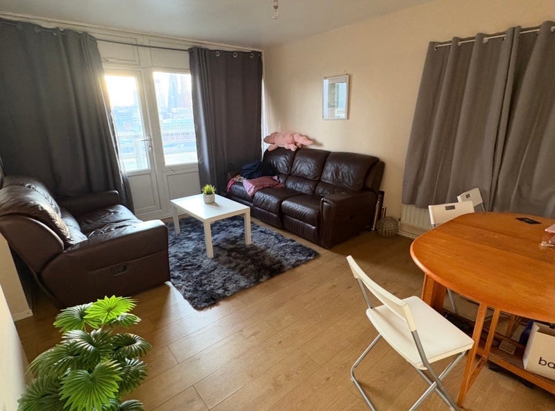 Room Eldon's Passage in Greater London