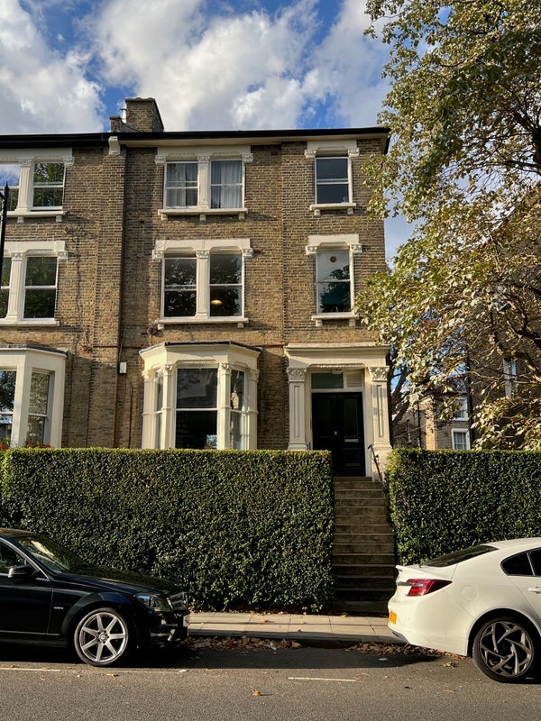 Room Pemberton Gardens in Greater London