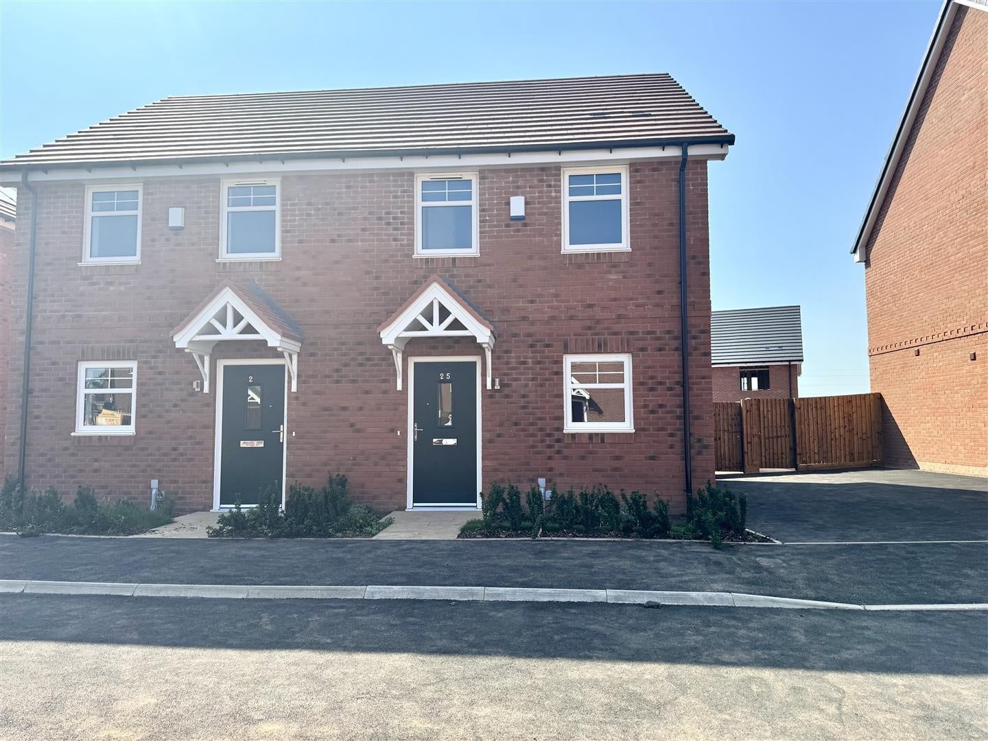 Flat Bennetts Road in Coventry