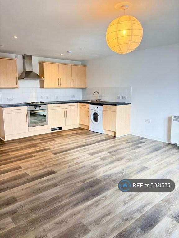 Flat Saint Lawrence Road in Newcastle upon Tyne