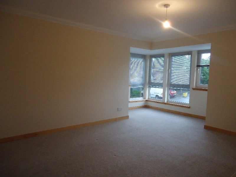 Flat Swallow Brae in Livingston