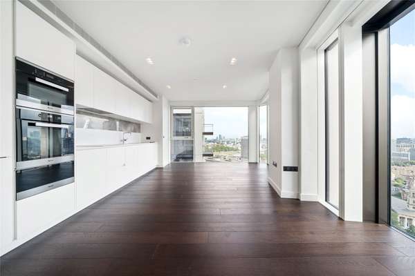 Flat York Road in Greater London