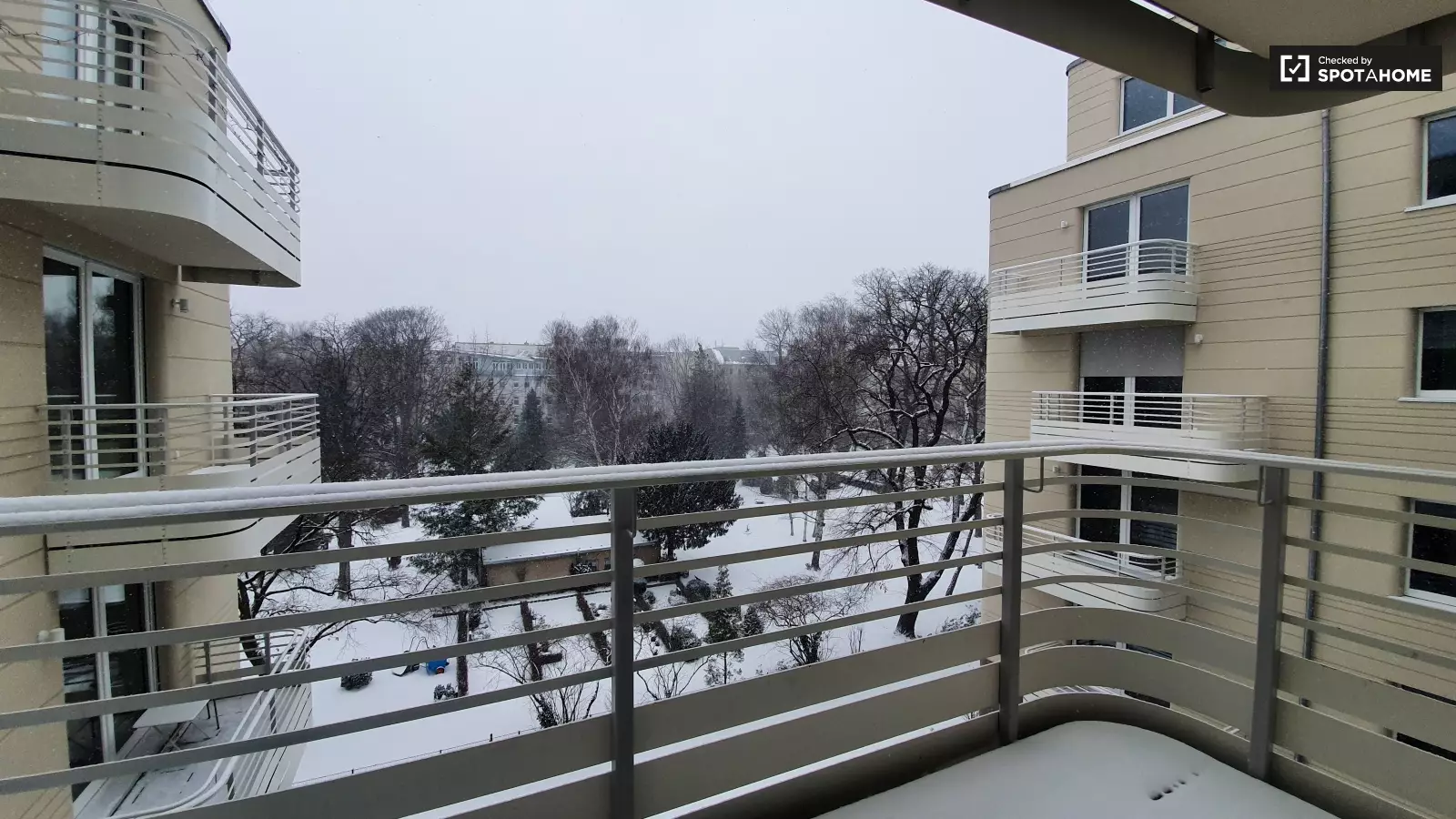 Wohnung Nazarethkirchstraße in Berlin