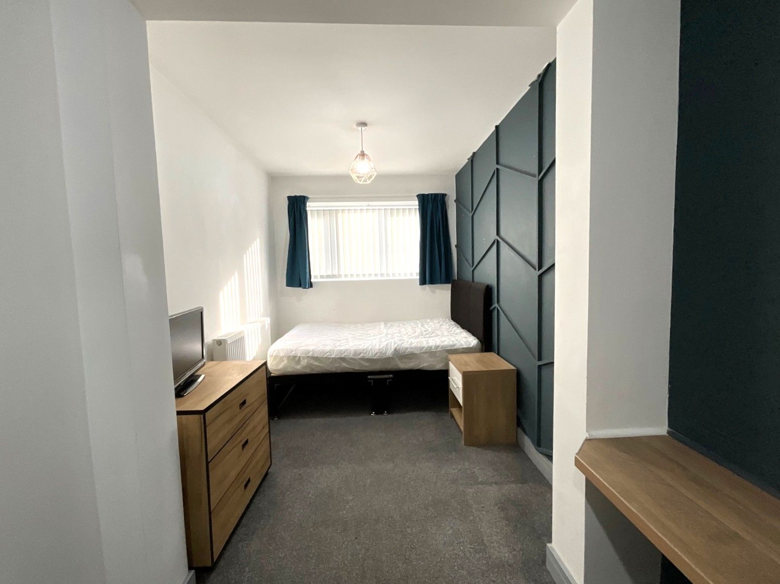 Room Balby Road in Doncaster