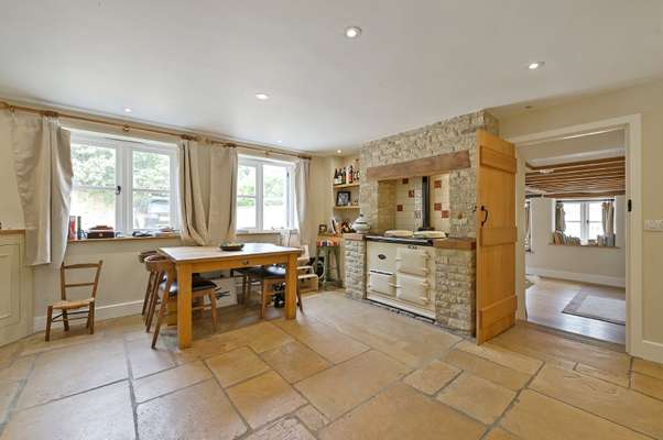 House Chapel Lane in West Oxfordshire