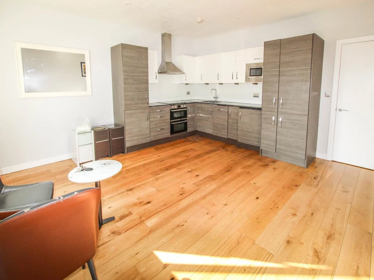 Flat Clayton Road in Greater London
