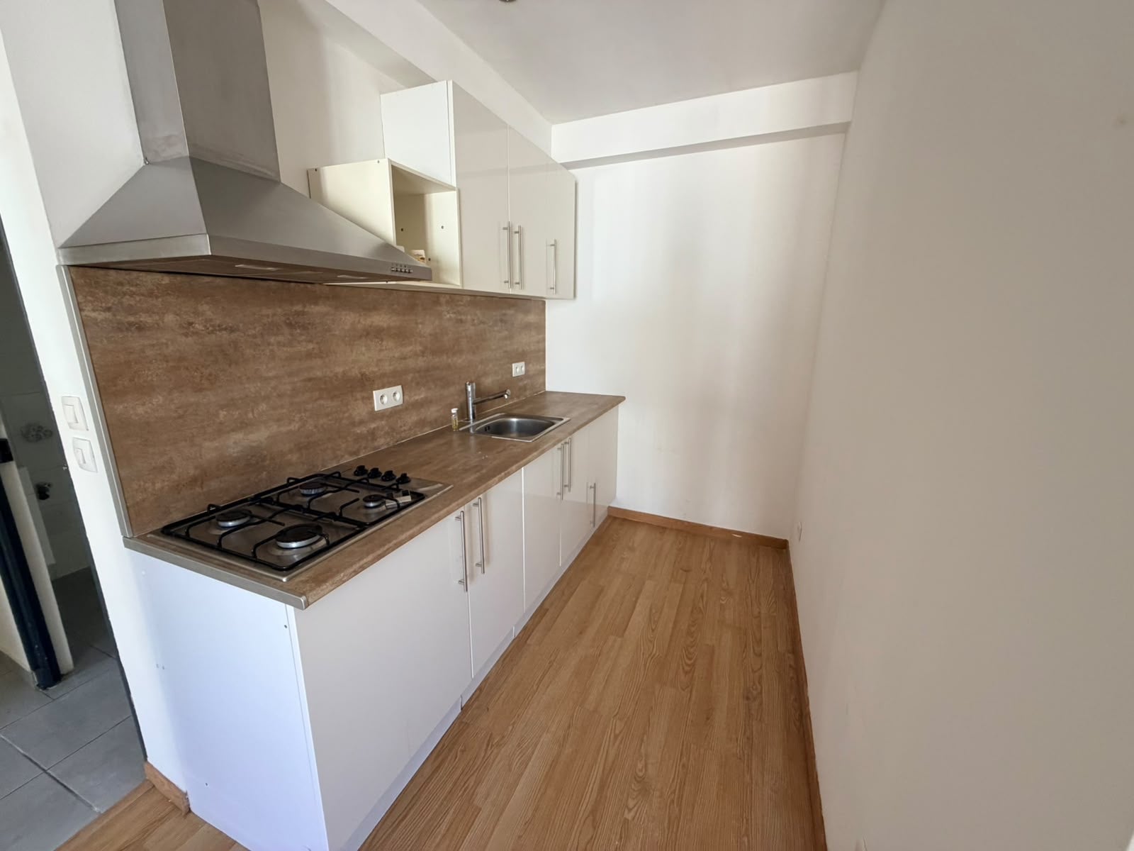 Appartement Impasse du Défens de la Tour à Puget-Ville