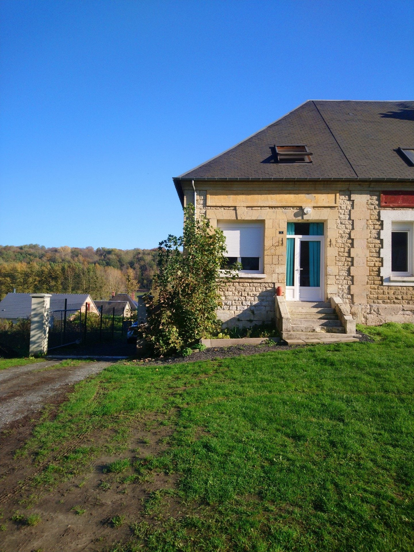 House Rue du Mautrou in Leuilly-sous-Coucy