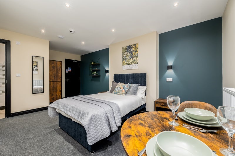 Flat Bond Street in Nuneaton and Bedworth