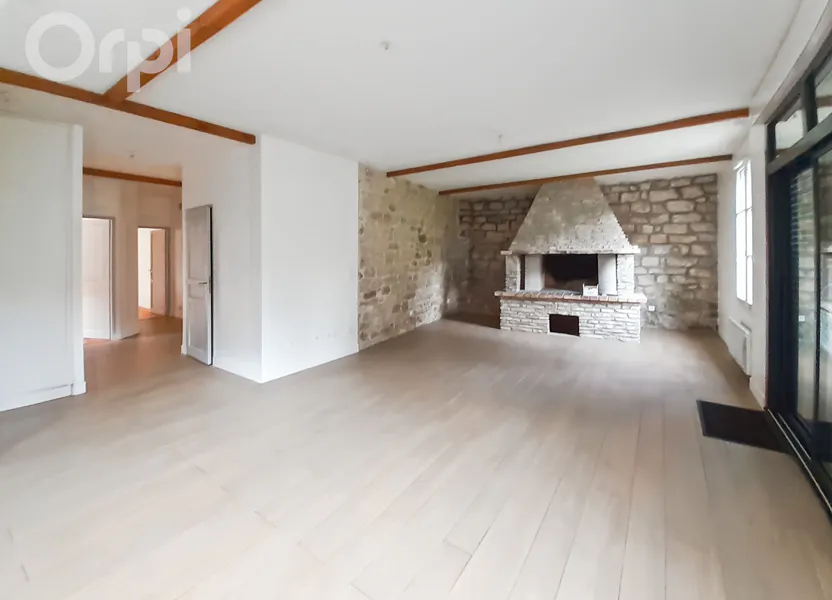 Appartement Chemin de la Mare des Eaux à Ermenonville