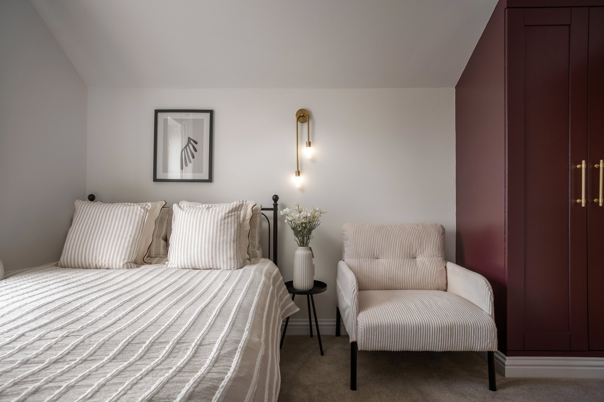 Room Clegram Road in Gloucester