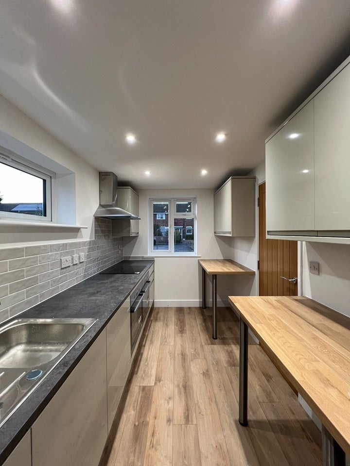 Room Wavell Way in Cambridge
