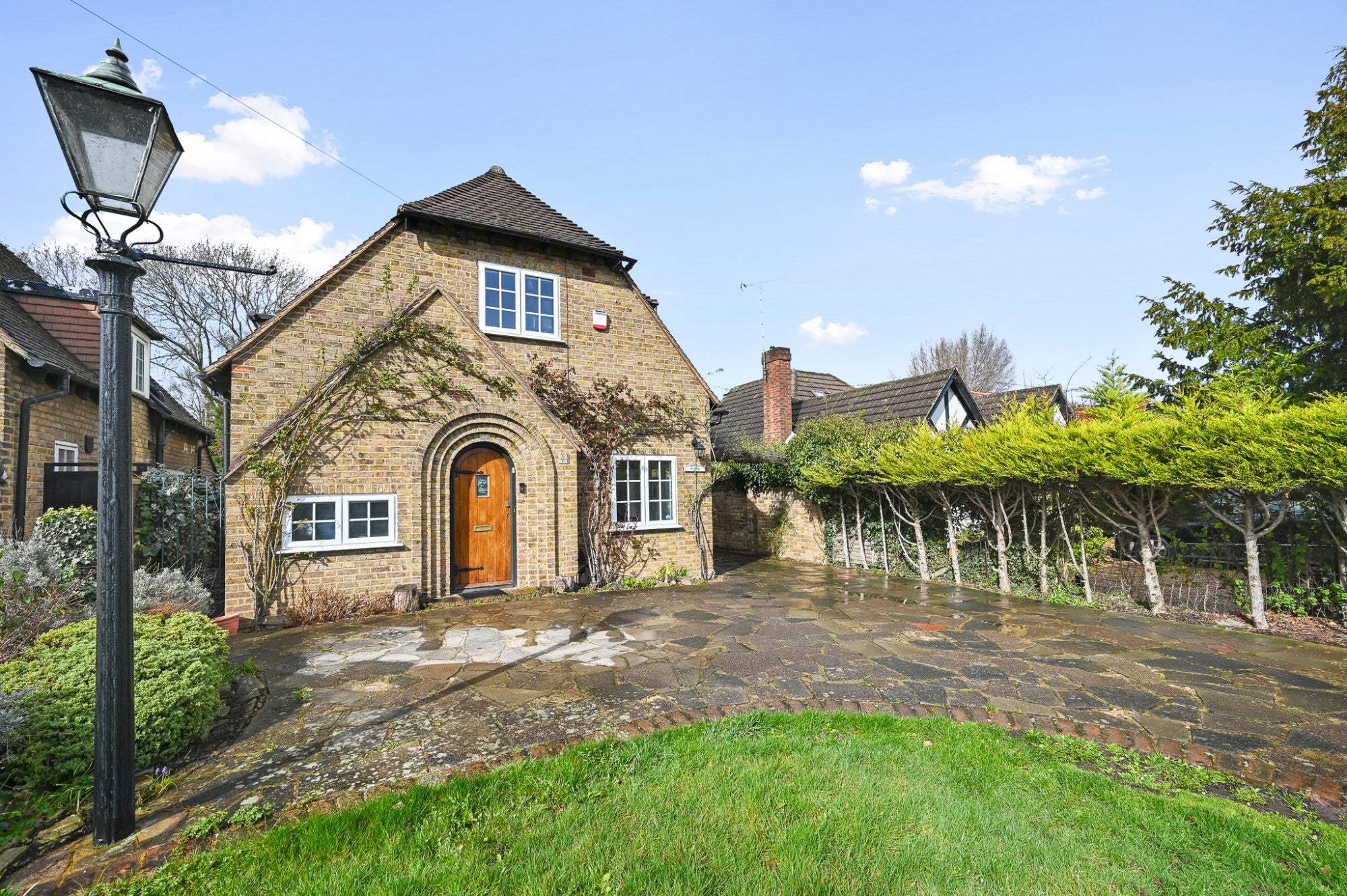 House Hercies Road in Greater London