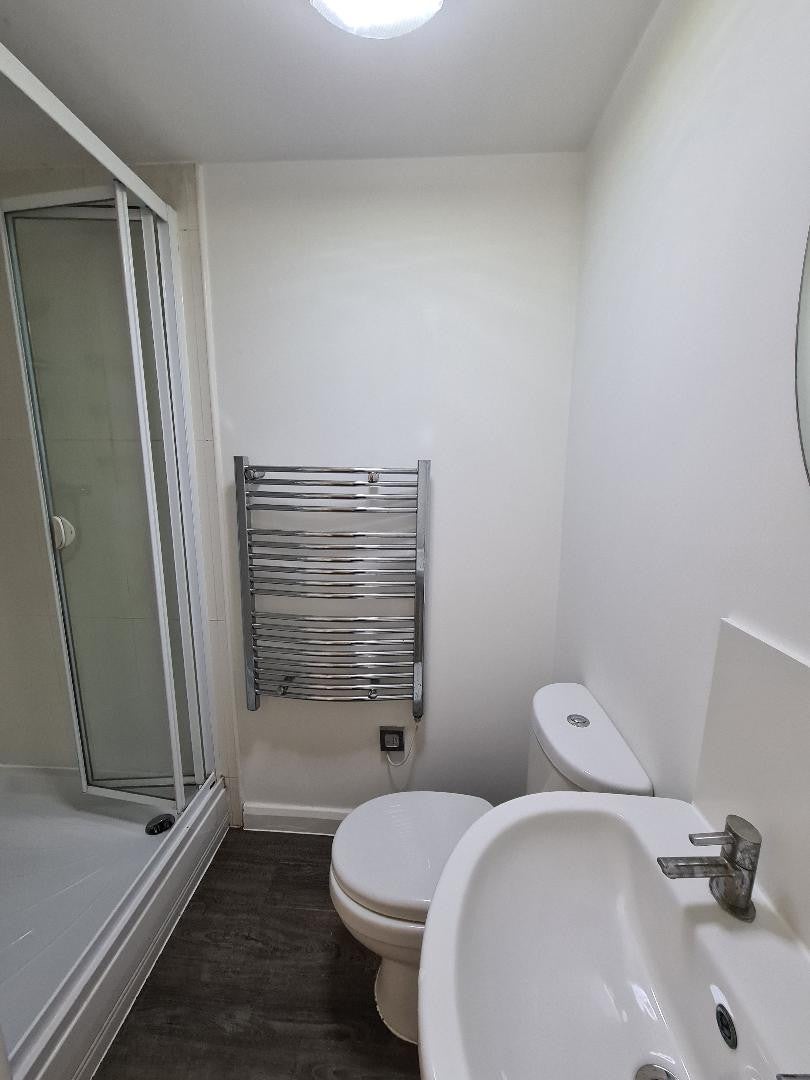 Room Gulson Road in Coventry