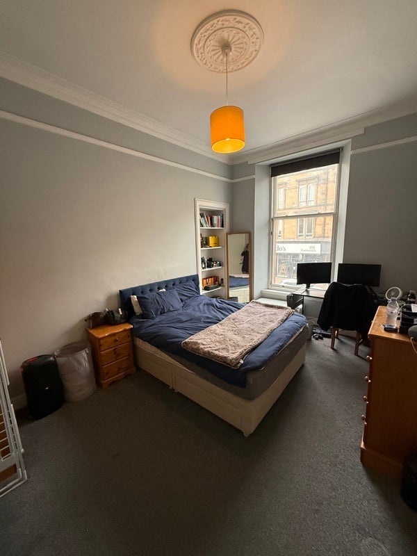 Room Great Western Road in Glasgow