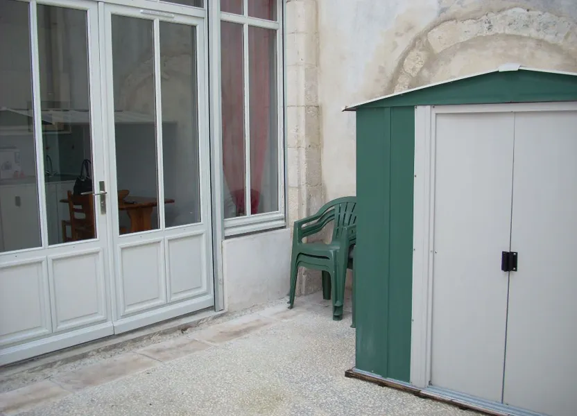 Flat Rue Albert 1er in La Rochelle