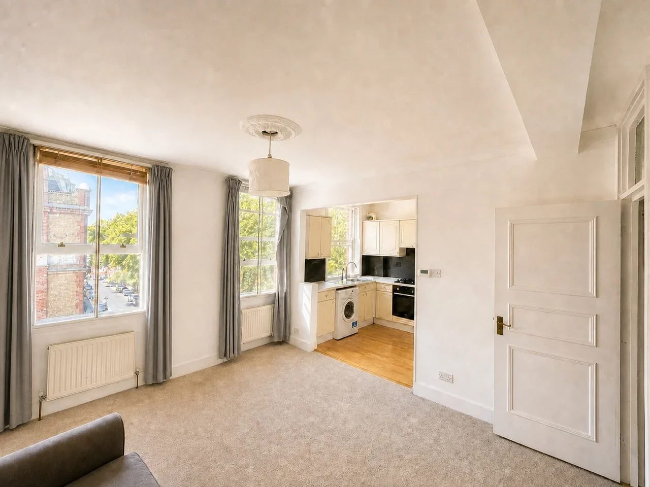 Flat Nevern Square in Greater London